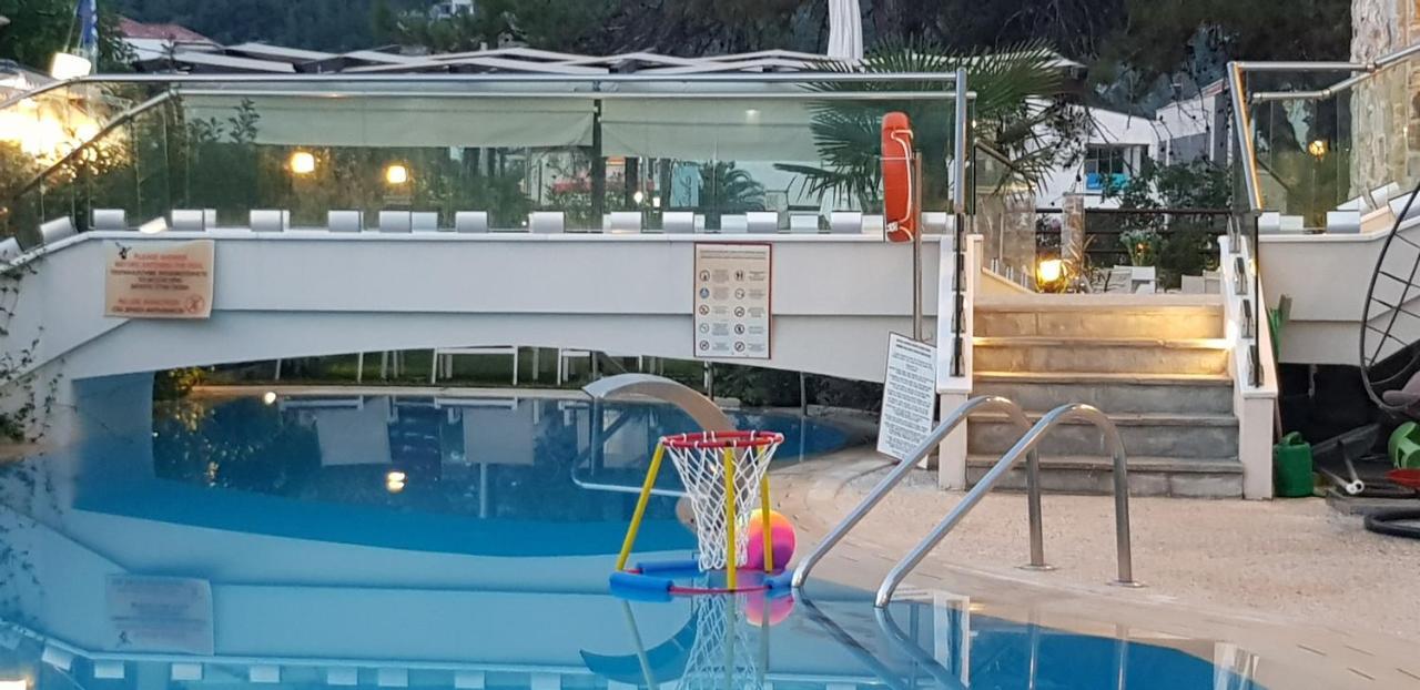 Hatzoudis Luxury Suites خْريسيا أموذيا المظهر الخارجي الصورة