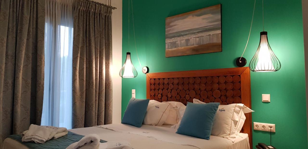 Hatzoudis Luxury Suites خْريسيا أموذيا المظهر الخارجي الصورة